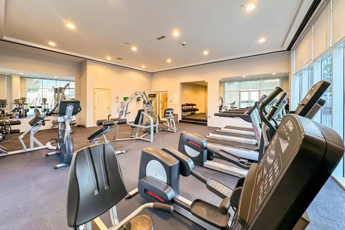 Al Bateen Residences, Jbr- Stunning 2-Br Apartment With Sea View Dubai