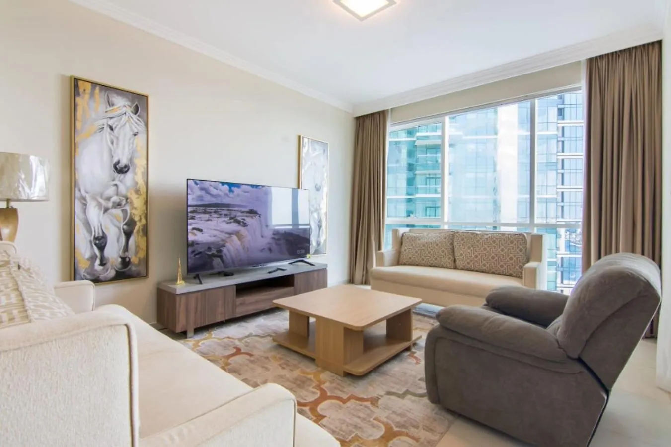 Al Bateen Residences, Jbr- Stunning 2-Br Apartment With Sea View Dubai